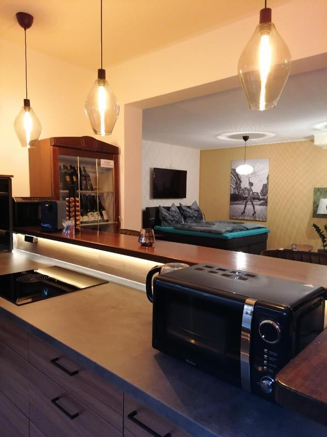 Ferienwohnung Schuhmann Mit Wintergarten Und Garten Therme Aquapulco Und Ikuna Erlebnispark, Zoo Schmiding 20 Min Mit Auto Entfernt Ab 3 Naechte Buchbar Hinzenbach ภายนอก รูปภาพ